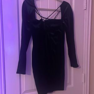 Velvet green cocktail dress from Zara
